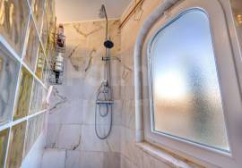 Exclusive T3 Duplex | Ocean Front, Pool, and Private Beach Access | Armação de Pêra, Algarve