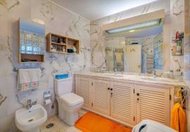 Exclusive T3 Duplex | Ocean Front, Pool, and Private Beach Access | Armação de Pêra, Algarve