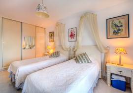 Exclusive T3 Duplex | Ocean Front, Pool, and Private Beach Access | Armação de Pêra, Algarve