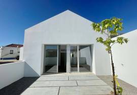 Single storey 2 bedroom villa in Seixal - Lourinhã
