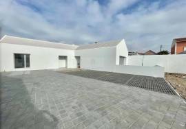 Single storey 2 bedroom villa in Seixal - Lourinhã