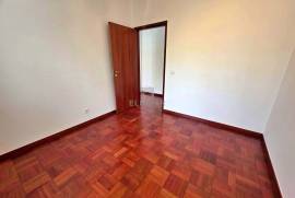 GREAT INCOME PROPERTY COMMERCE + HOUSING IN THE CENTER OF FUNCHAL