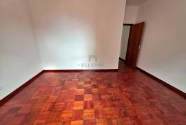 GREAT INCOME PROPERTY COMMERCE + HOUSING IN THE CENTER OF FUNCHAL