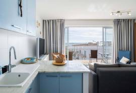 Olhão – Bright 2-bedroom apartment with rooftop terrace and sea views