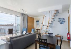 Olhão – Bright 2-bedroom apartment with rooftop terrace and sea views