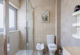 Olhão – Bright 2-bedroom apartment with rooftop terrace and sea views