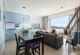 Olhão – Bright 2-bedroom apartment with rooftop terrace and sea views