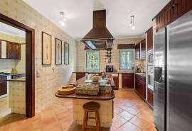 Carvoeiro - Magnificent 4-Bedroom villa breathtaking sea views and indoor and outdoor pools