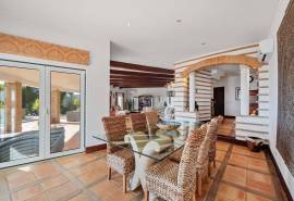 Carvoeiro - Magnificent 4-Bedroom villa breathtaking sea views and indoor and outdoor pools