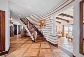 Carvoeiro - Magnificent 4-Bedroom villa breathtaking sea views and indoor and outdoor pools