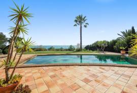Carvoeiro - Magnificent 4-Bedroom villa breathtaking sea views and indoor and outdoor pools