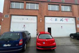 WAREHOUSES AT STREET LEVEL IN TRAPAGARAN