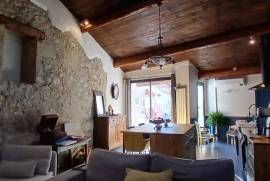 Former Presbytery With 145 M2 Of Living Space Offering 4 Bedrooms And A Private Terrace. Unique