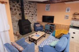Super Cute Village House With 60 M2 Of Living Space In A Lively Village By The River.