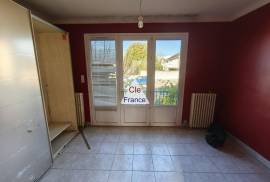 Detached House with Garden