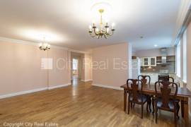 Apartment for rent in Riga, 112.80m2