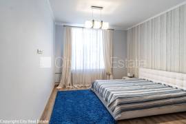 Apartment for rent in Riga, 77.00m2 Apartment for rent in Riga, 77.00m2