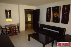 The Address 42 - New Impressive One Bedroom Condo for Sale at Ekkamai, 250m to BTS