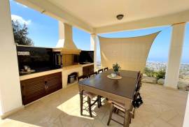3 Bedroom Bungalow Plus Studio - Tsada Area, Paphos