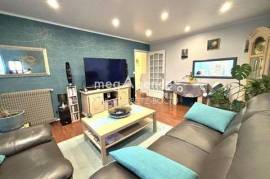 APPARTEMENT T3 PLEIN-CENTRE AVEC VUE DEGAGEE ET BALCON