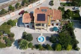 For Sale Detached house 340 m² in Epirus