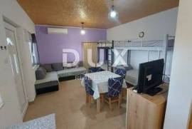 RIJEKA, KUKULJANOVO- detached house (house) 30 m2, rental for 4 people