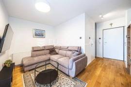 Zagreb, Siget, modern three-room apartment 50 m2
