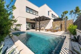 Zadar, Privlaka Luxury designer villa with pool NFA 134.83 m²