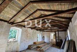 UGLJAN, LUKORAN - Stone house for renovation