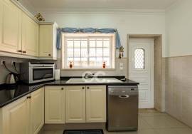 Prestigious 4+3 Bedroom Villa in Vila Nova – Cadaval