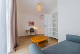 Apartment quartershare 2 bedroom apartment and office, 400m from the beach. A tourist condominium inserted in the Natural Park of Southwest Alentejo and Costa Vicentina.