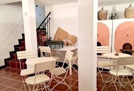 House T8 +1 with Project for Tourism - Mesquitela - Mangualde - Viseu