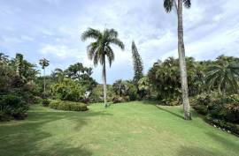 Exclusive Hillside Living With Stunning Ocean Views Exclusive Hillside Living With Stunning Ocean Views