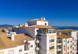 Exceptional 4 bedroom Penthouse apartment in Lagos with panoramic views.