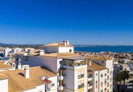 Exceptional 4 bedroom Penthouse apartment in Lagos with panoramic views.