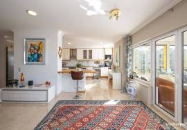 Exceptional 4 bedroom Penthouse apartment in Lagos with panoramic views.