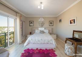 Exceptional 4 bedroom Penthouse apartment in Lagos with panoramic views.