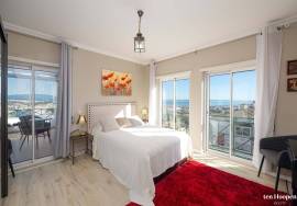 Exceptional 4 bedroom Penthouse apartment in Lagos with panoramic views.