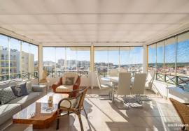 Exceptional 4 bedroom Penthouse apartment in Lagos with panoramic views.