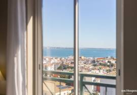 Exceptional 4 bedroom Penthouse apartment in Lagos with panoramic views.