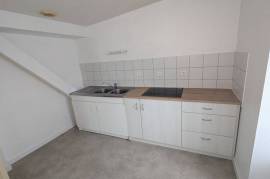 Flats / Apartments for rent - 2 rooms - 45 m2 - JOSSELIN - (56120)