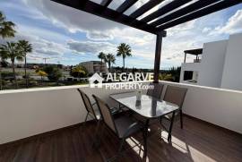 2 bedroom apartment in Vila Rosa Golf near Praia da Falésia and Marina in Vilamoura, Algarve