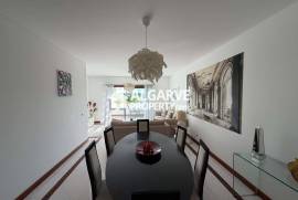 2 bedroom apartment in Vila Rosa Golf near Praia da Falésia and Marina in Vilamoura, Algarve