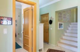 Tavira - Prime location 3-bedroom apartment with terrace and river views