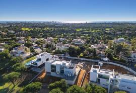 Vila Sol – new 4+1-bedroom modern villa with infinity pool and rooftop bar