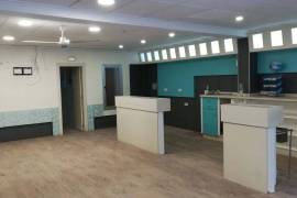 Sale of commercial premises and property in Crevillente.