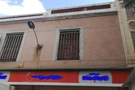 Sale of commercial premises and property in Crevillente.