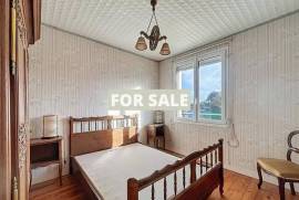 Town House in Popular Market Town Town House in Popular Market Town