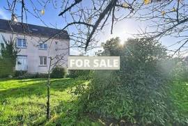 Town House in Popular Market Town Town House in Popular Market Town