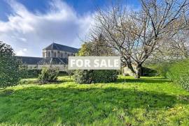 Town House in Popular Market Town Town House in Popular Market Town